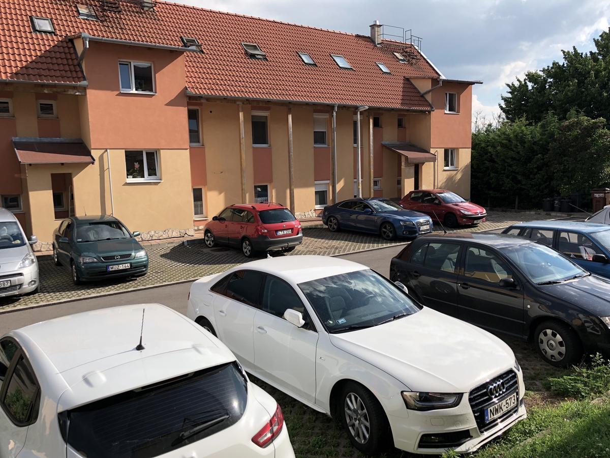 Luxory Home Pecs Bagian luar foto